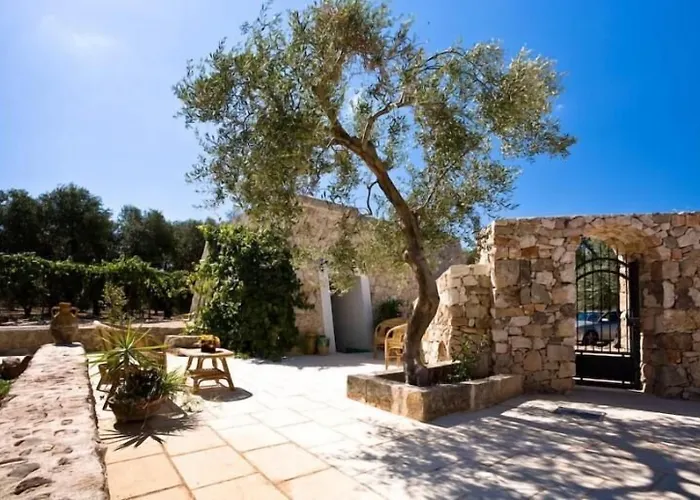 Tenuta De Marco 3* بريزيتشي