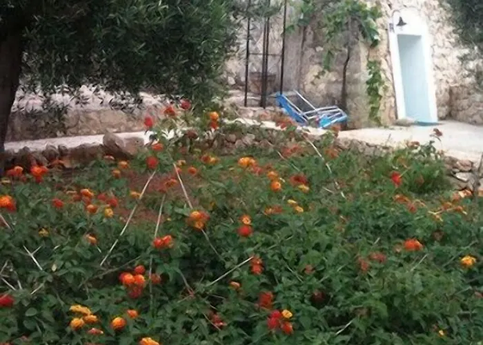 Tenuta De Marco Hotel 3*